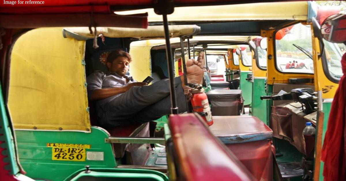 Auto drivers express concern over CNG price hike